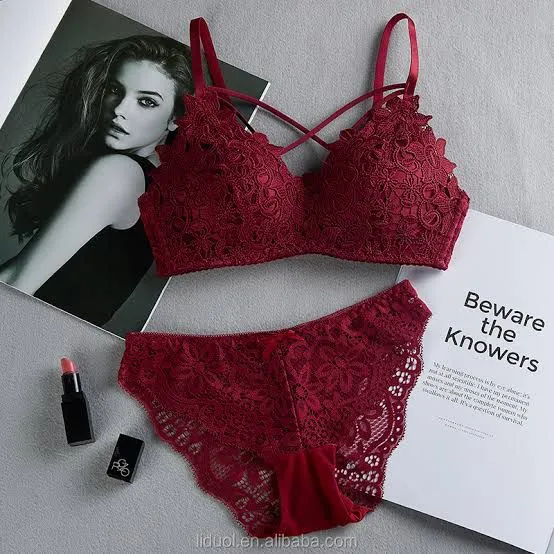 Double-Strap & Soft-Padded Floral Lace Bra and Panty Set