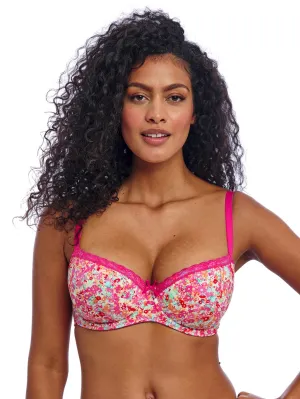 Freya flirt