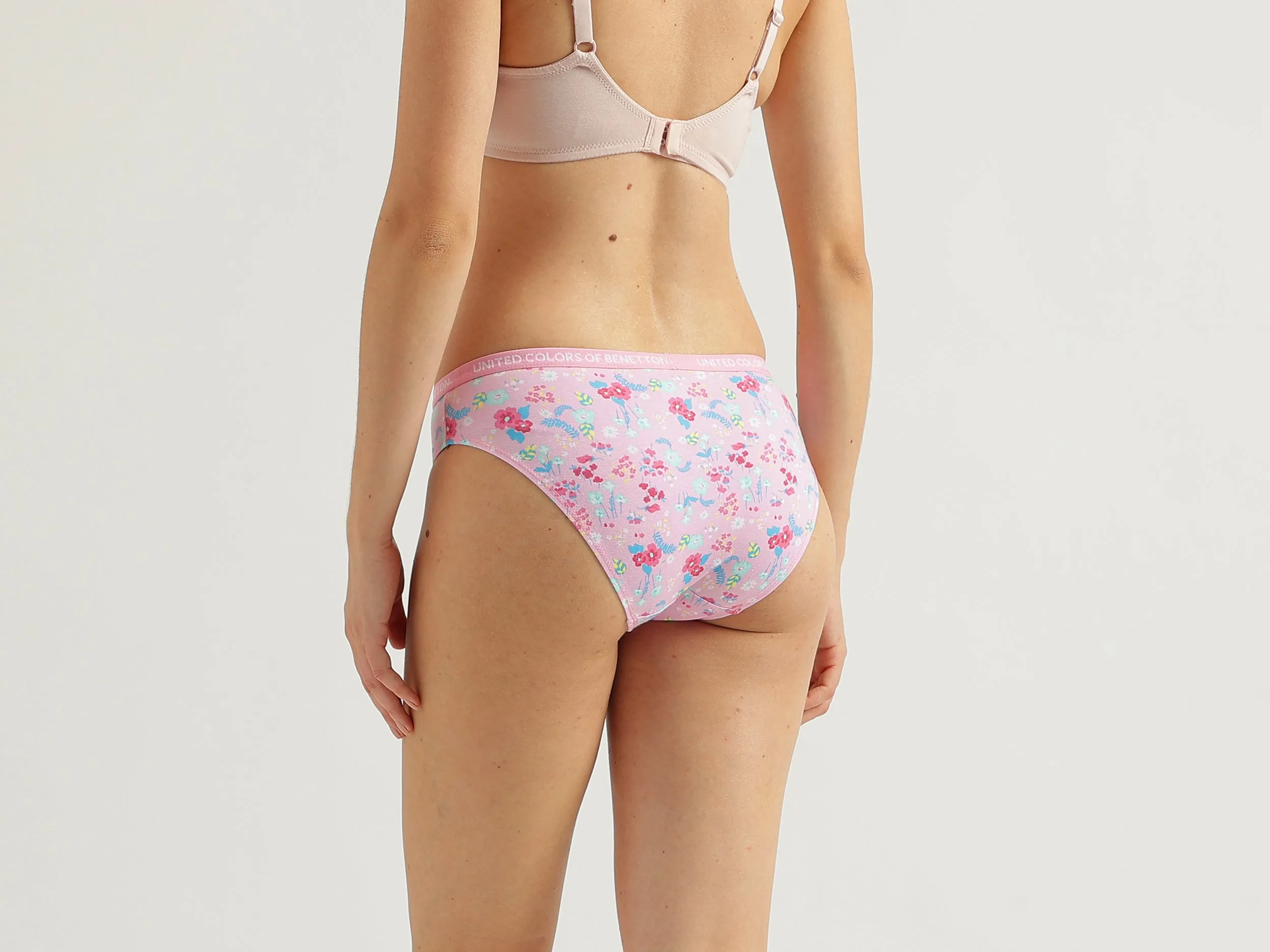 Pack of 3 Floral Print & Solid Colour Low Rise Briefs